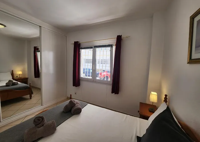 Stella Maris - Sleeps 4 דירה נרחה