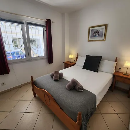 Stella Maris - Sleeps 4 * Nerja