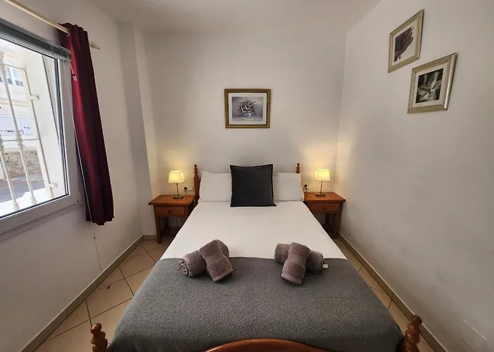 Stella Maris - Sleeps 4 Nerja