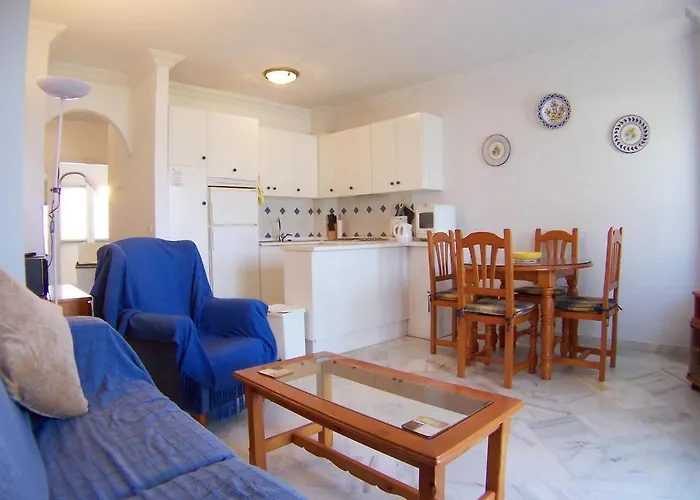 Stella Maris - Sleeps 4 * Nerja