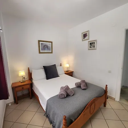 Stella Maris - Sleeps 4 * نيرخا